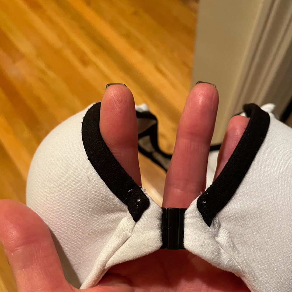 VICTORIA SECRET SPORTS BRA - Picture 3 of 4